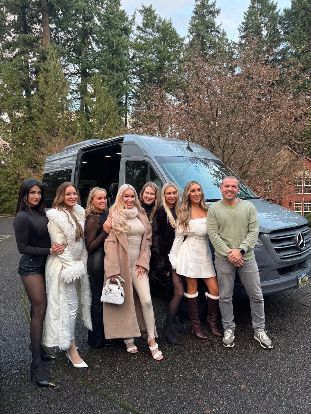 KEF Van arriving at an Oregon winery